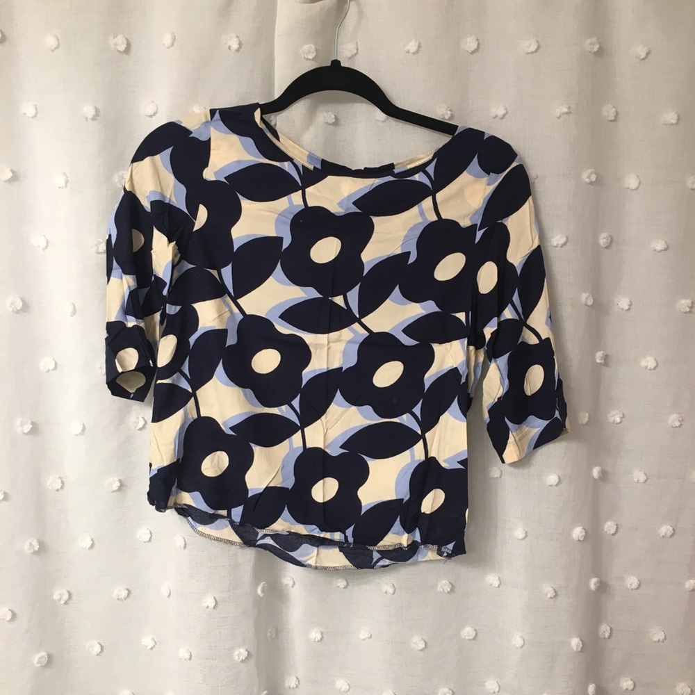 Flower H&M top